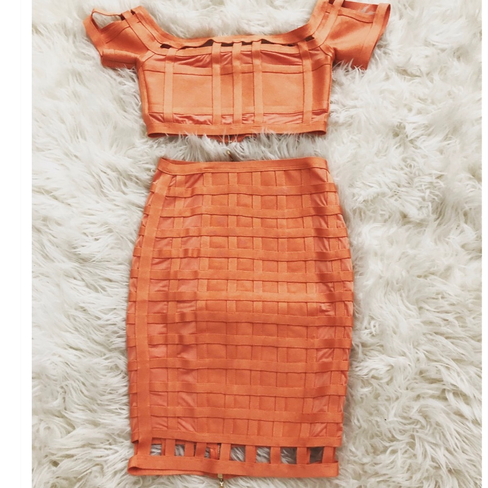 Two piece set from mistress rocks